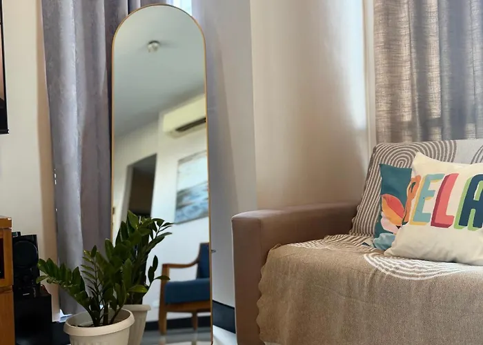 Cozy Family At The Mactan Newtown By A&c Apartment Punta Engano (Mactan)