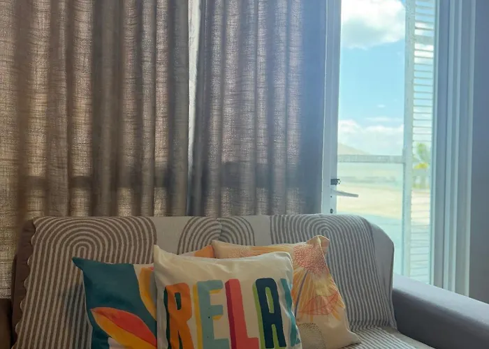 Apartment Cozy Family At The Mactan Newtown By A&c *