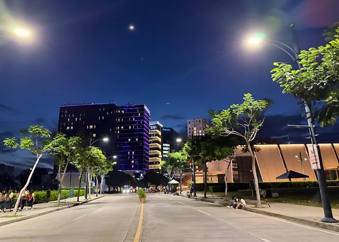 Cozy Family At The Mactan Newtown By A&c * Punta Engano (Mactan)