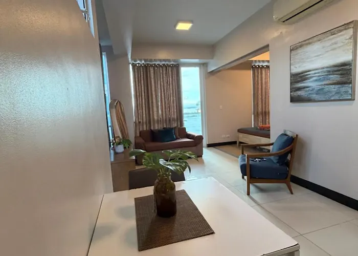 Cozy Family At The Mactan Newtown By A&c Punta Engano (Mactan)
